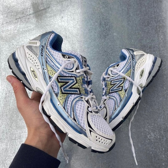 New Balance 760